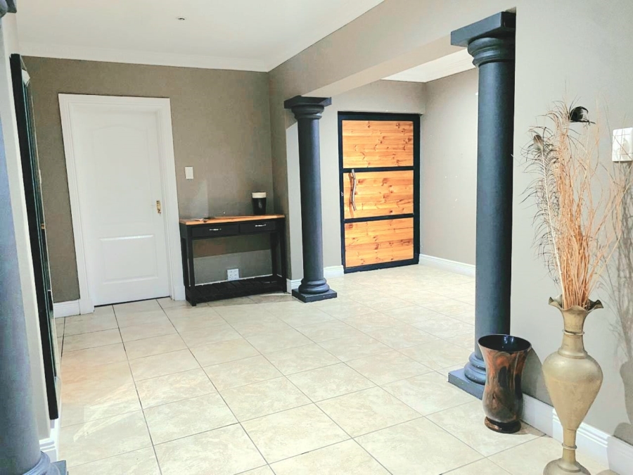 To Let 3 Bedroom Property for Rent in Lovemore Heights Estate Eastern Cape